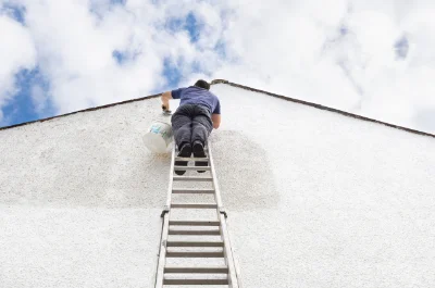 Peinture extérieure à Lichères — façades et ravalement